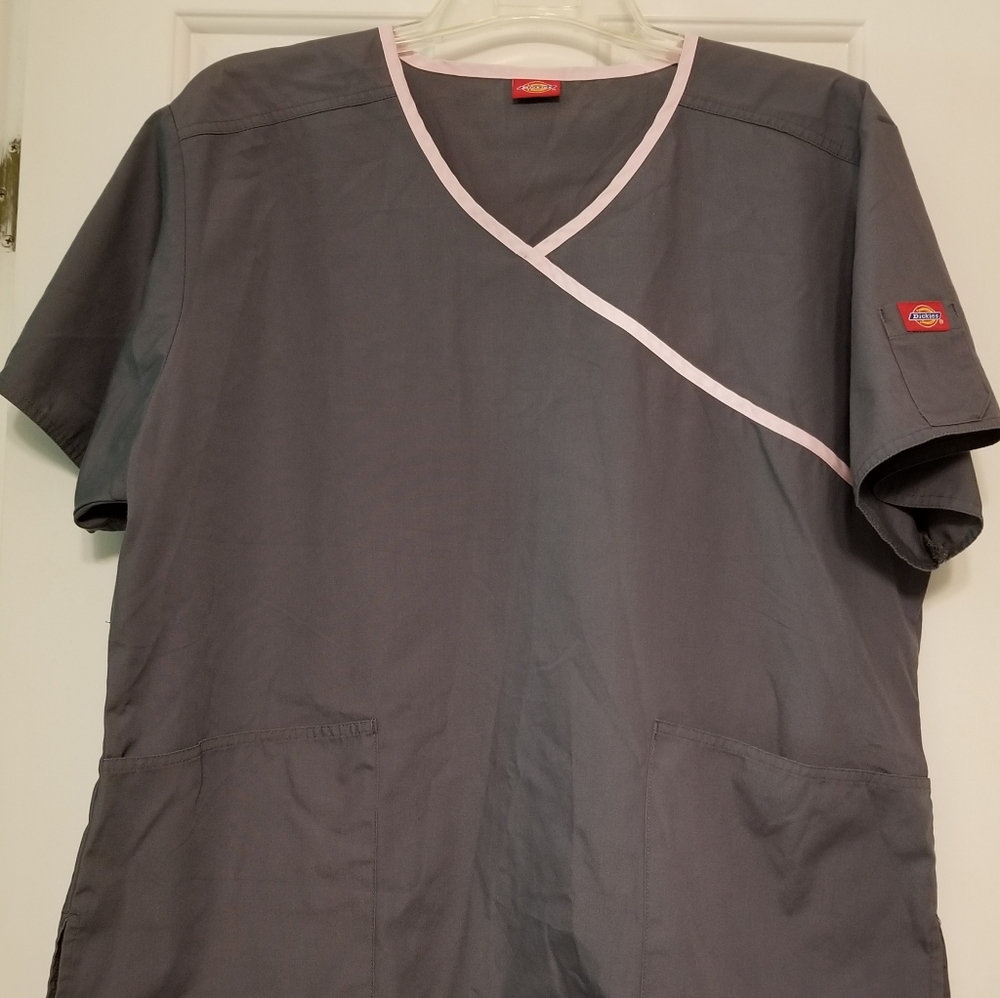 Dickies Scrubs Mock Wrap Top - XL - Gray